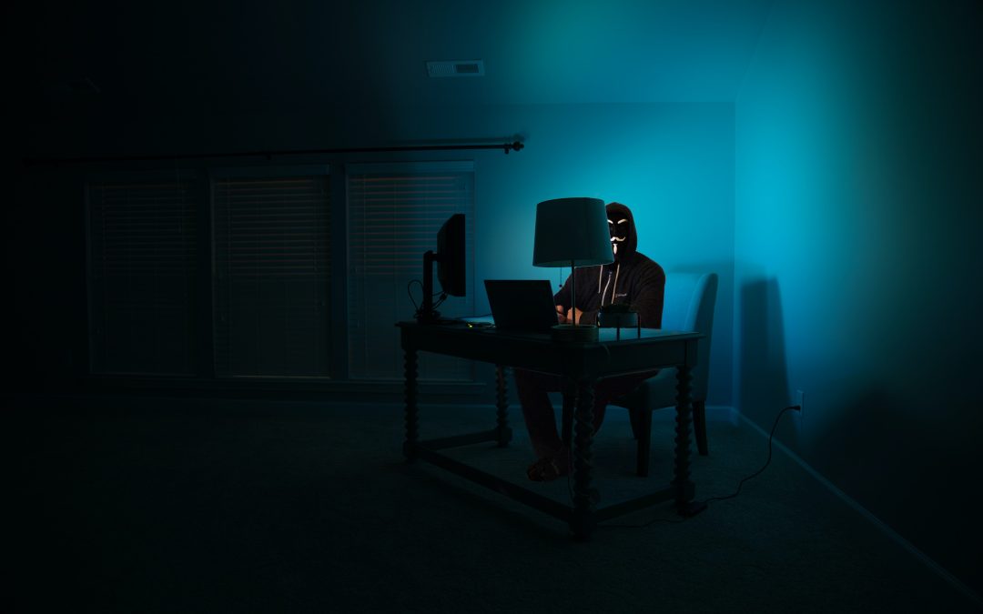 Image of an anonymous content marketer at a laptop